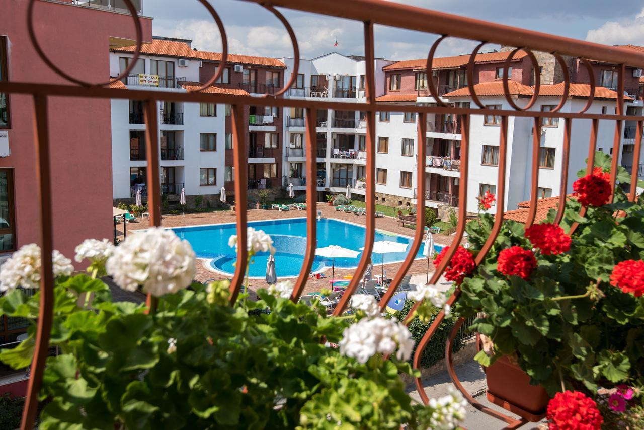 Апартаменты Complex Apolon Несебр Экстерьер фото